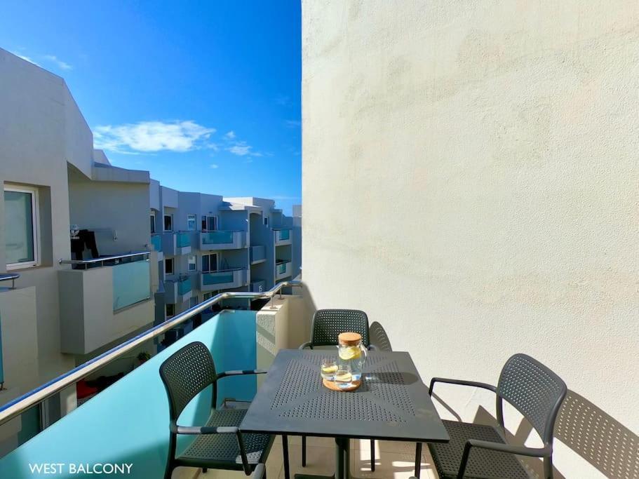 La Cabanana - Apartment W Pool And High-Speed Wifi Corralejo Exterior photo